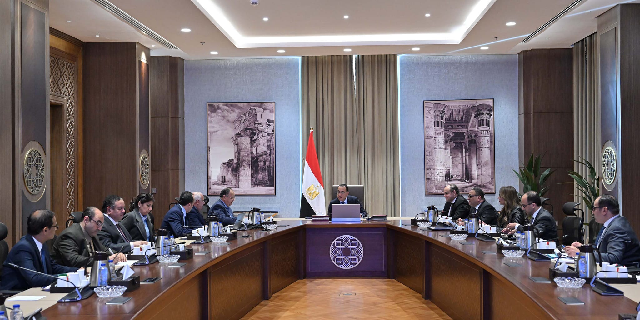 اجتماع رئيس الوزراء