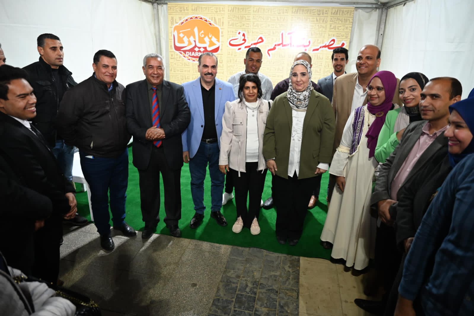 وزيرة التضامن تفتتح معرض ديارنا للحرف اليدوية بالأقصر