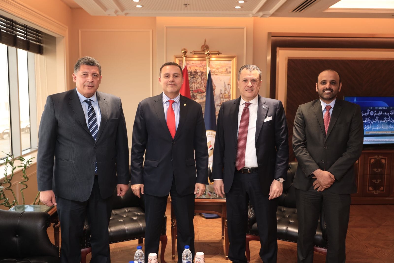 وزير السياحة والآثار مع سفير قطر بالقاهرة
