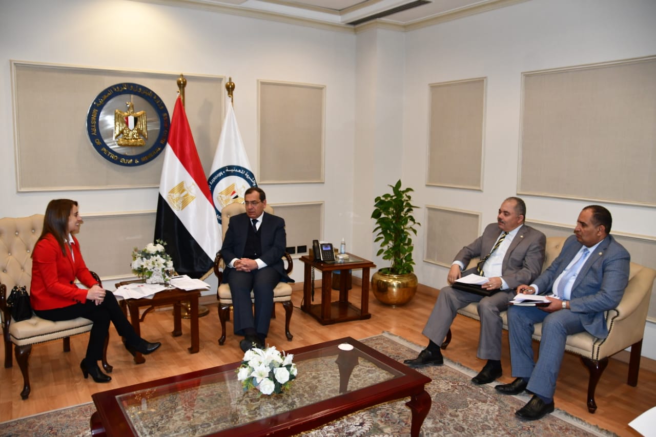 وزير البترول يستقبل رئيسة شركة إيناب سيبترول التشيلية