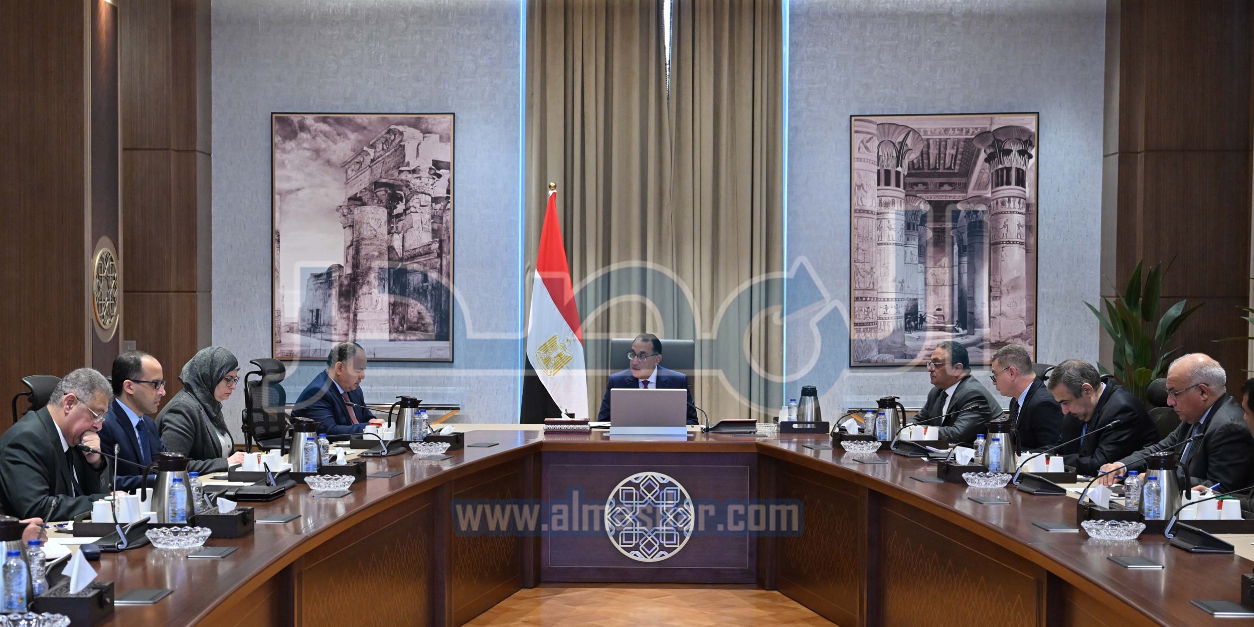 مدبولي في اجتماع مع رئيس هيئة تنمية تكنولوجيا المعلومات