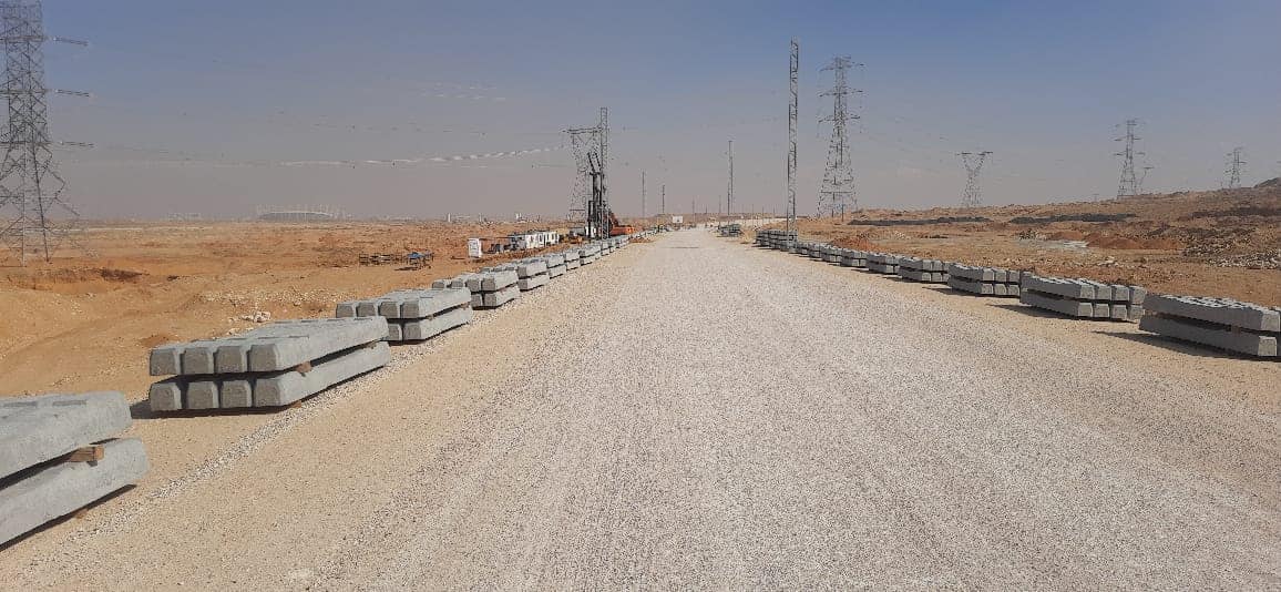 وزير النقل يتابع معدلات تنفيذ مشروع الخط الاول من شبكة القطار الكهربائي السريع