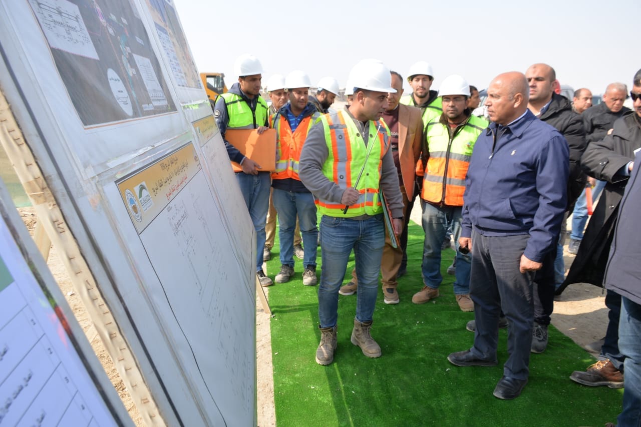وزير النقل يتابع معدلات تنفيذ مشروع الخط الاول من شبكة القطار الكهربائي السريع