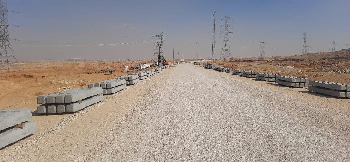 وزير النقل يتابع معدلات تنفيذ مشروع الخط الاول من شبكة القطار الكهربائي السريع