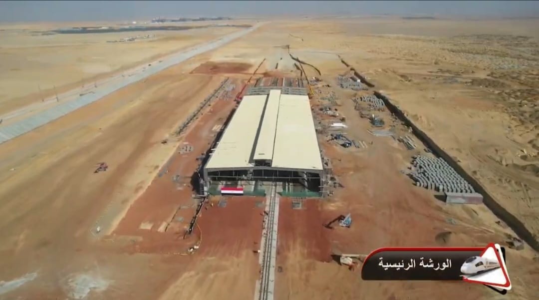 وزير النقل يتابع معدلات تنفيذ مشروع الخط الاول من شبكة القطار الكهربائي السريع