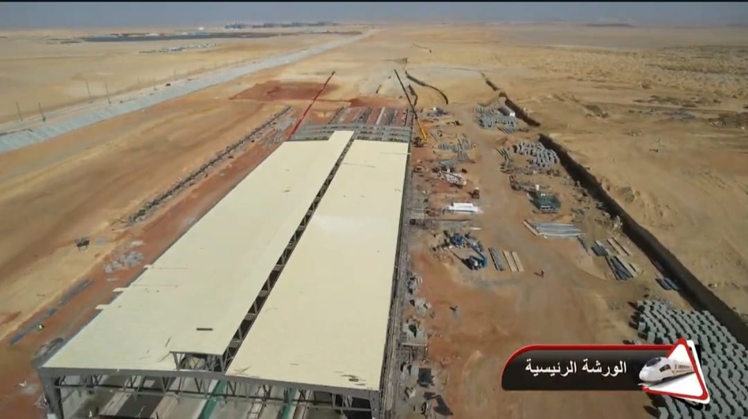 وزير النقل يتابع معدلات تنفيذ مشروع الخط الاول من شبكة القطار الكهربائي السريع