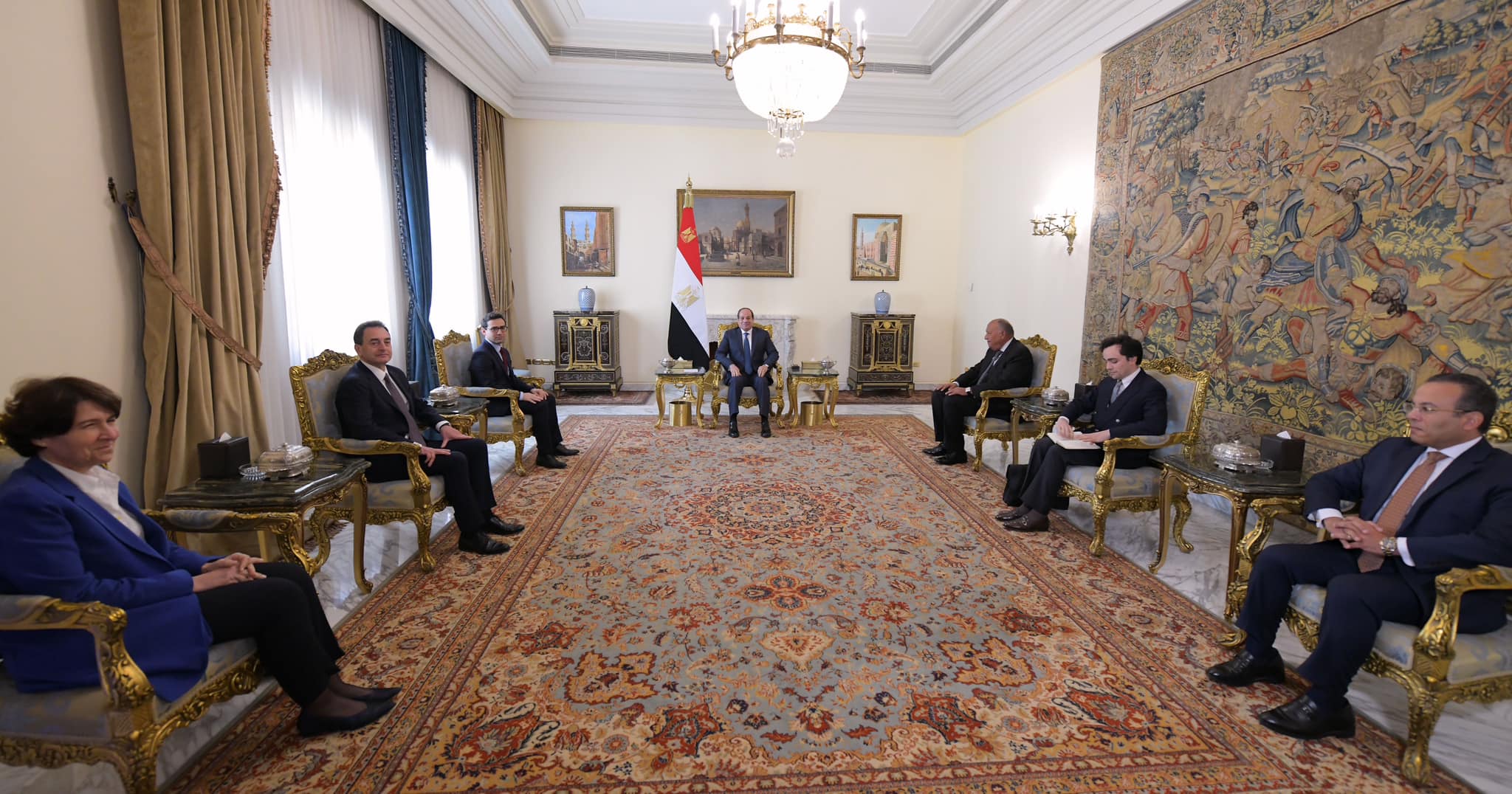 الرئيس عبد الفتاح السيسي يستقبل وزير الخارجية الفرنسي