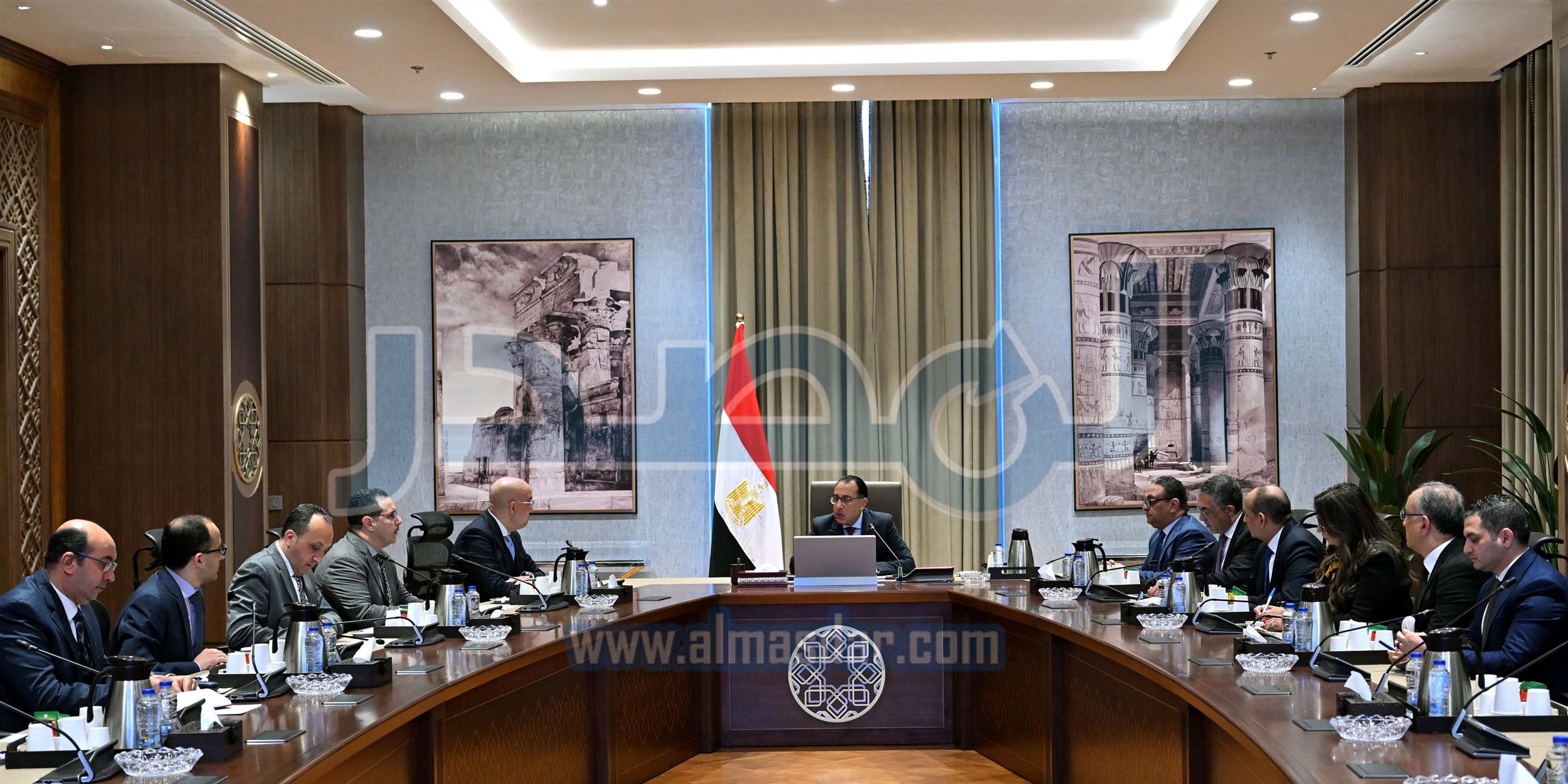 اجتماع بشأن إنشاء مناطق حرة عامة جديدة