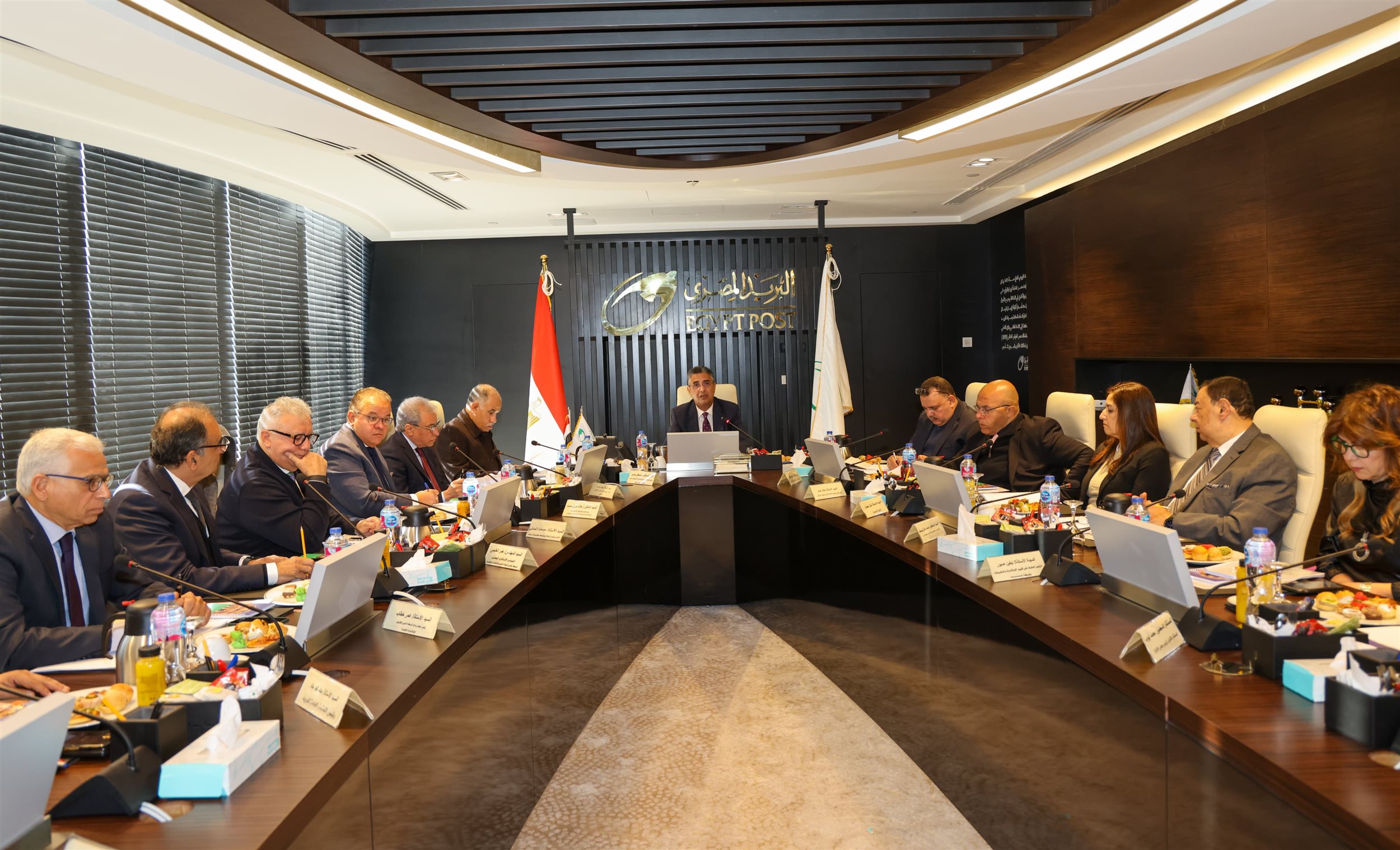 أول اجتماع لمجلس إدارة البريد المصري بالعاصمة الإدارية