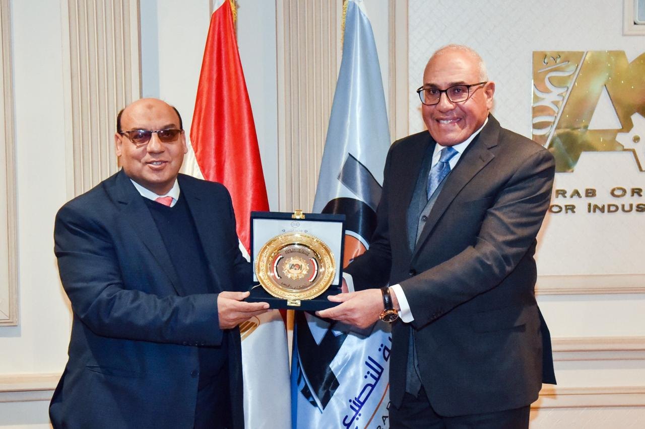 تعاون بين الهيئة العربية للتصنيع وكبرى الشركات الطبية
