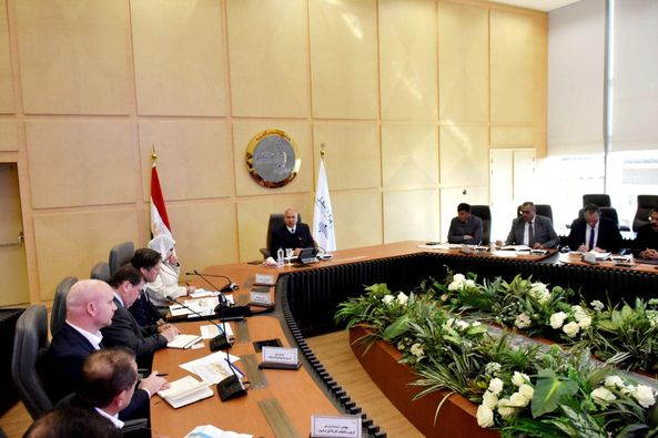 وزير النقل يلتقى الرئيس التنفيذي لشركة سيمنز موبيليتي