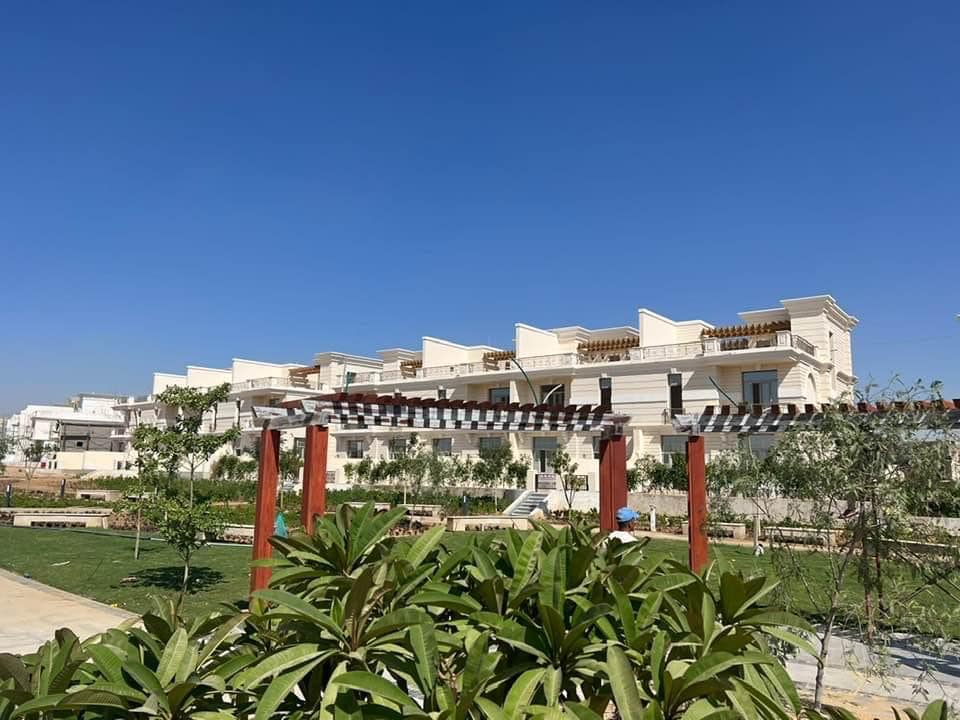 الوحدات السكنية بالحى السكنى
