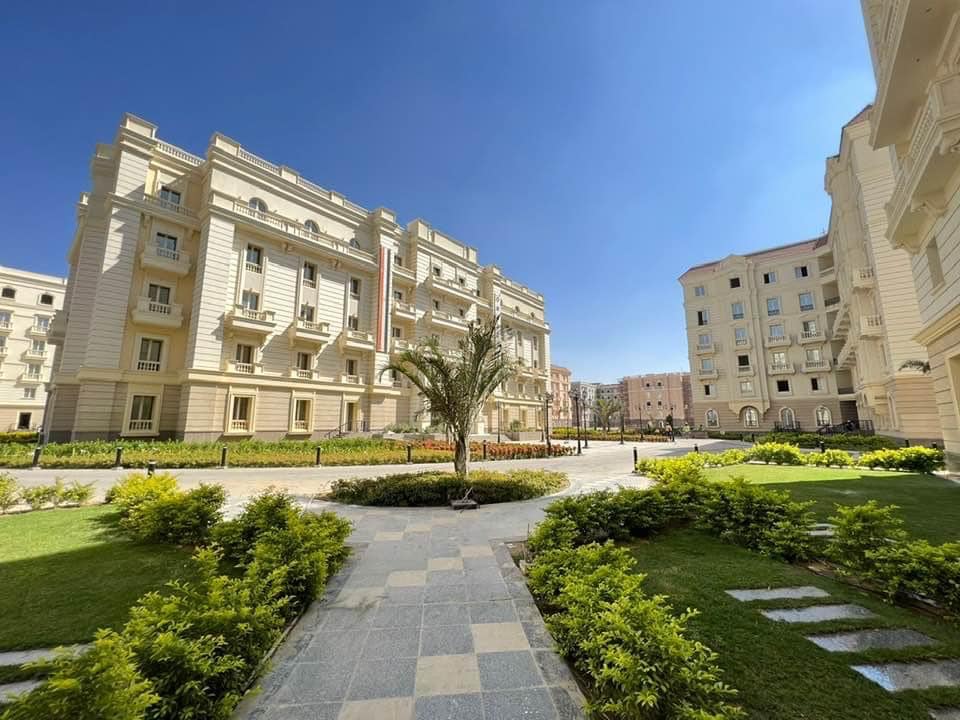 الوحدات السكنية بالحى السكنى