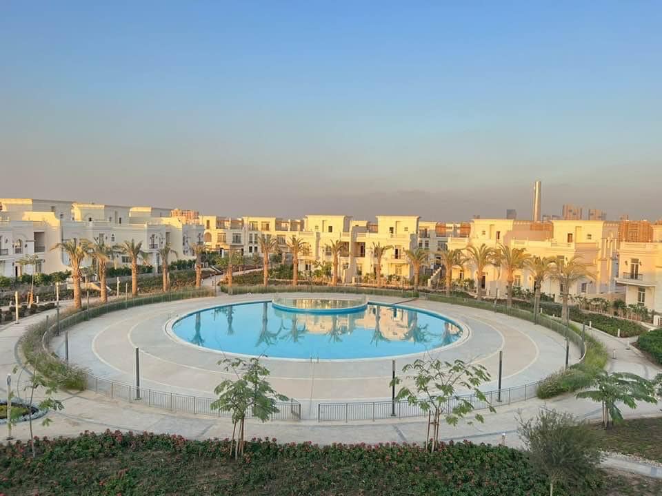 الوحدات السكنية بالحى السكنى