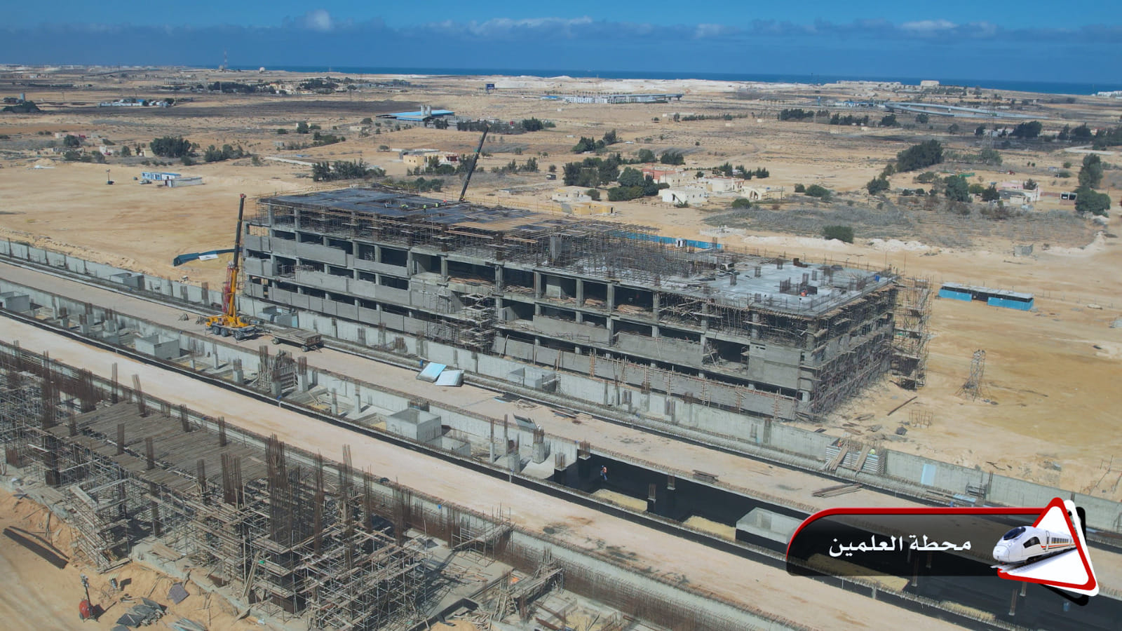 وزير النقل يتفقد مواقع العمل بالخط الأول من مشروع القطار السريع
