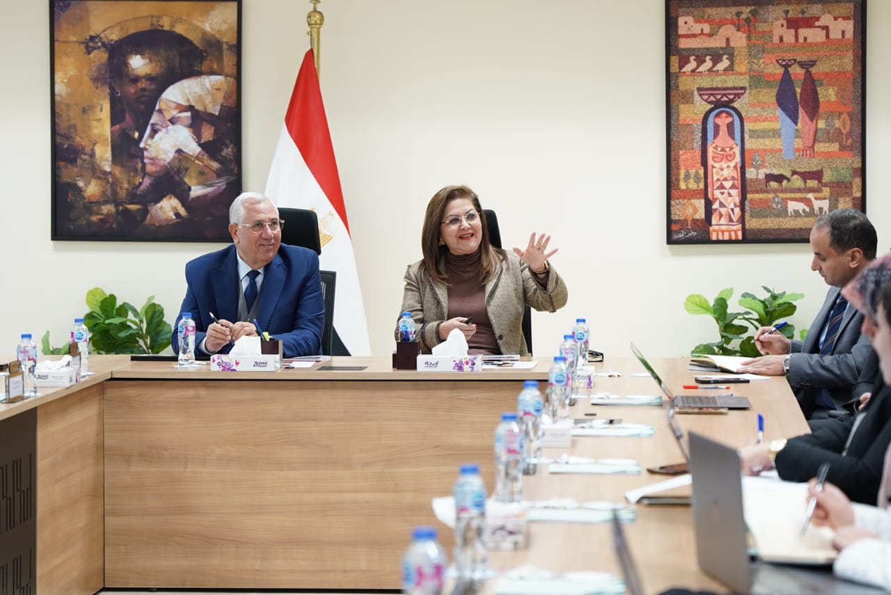 وزيرا التخطيط والزراعة يتابعان برنامج الإصلاحات الهيكلية