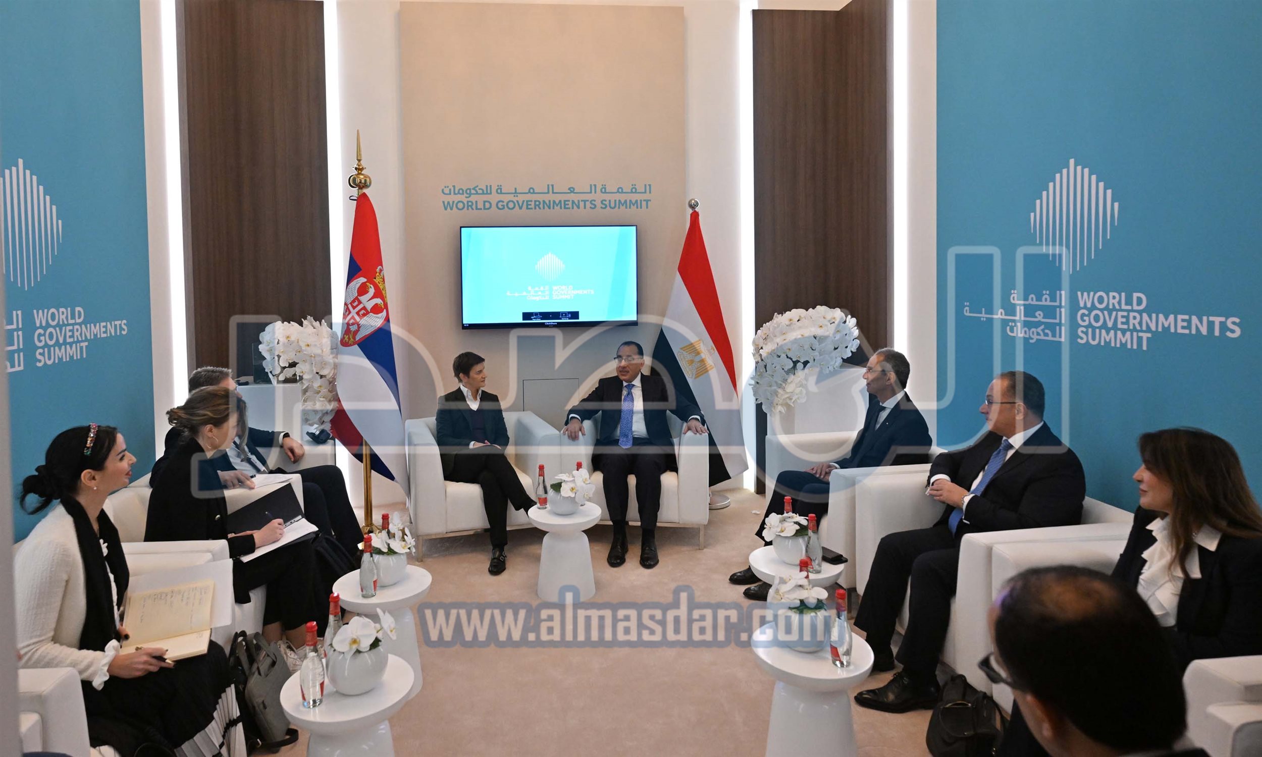 رئيس الوزراء يلتقي نظيرته الصربية