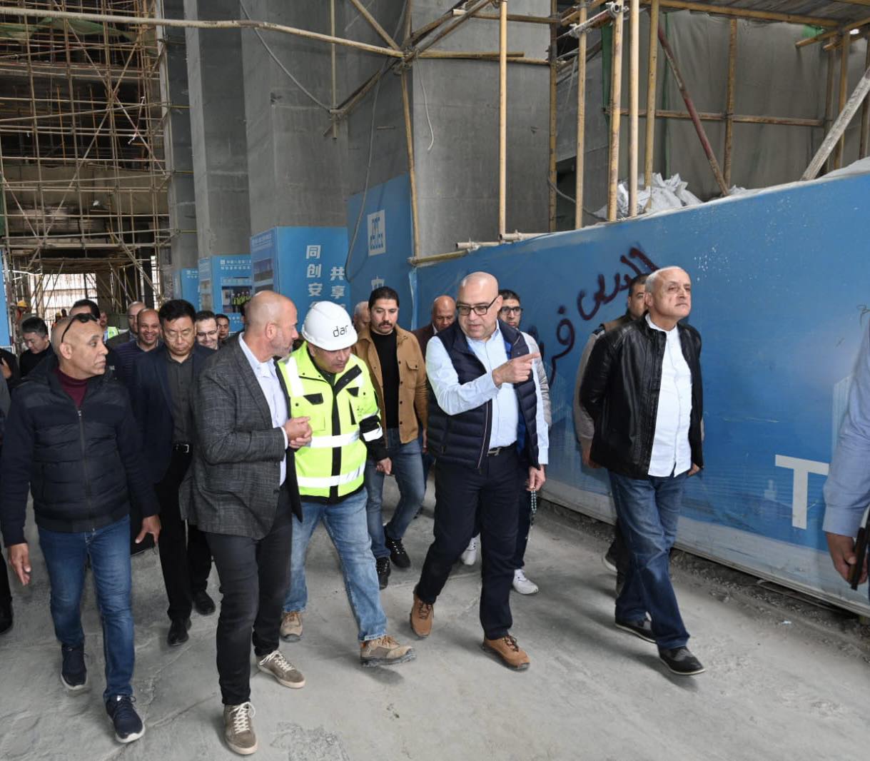 الجزار يتفقد مشروع أبراج الداون تاون بمدينة العلمين الجديدة