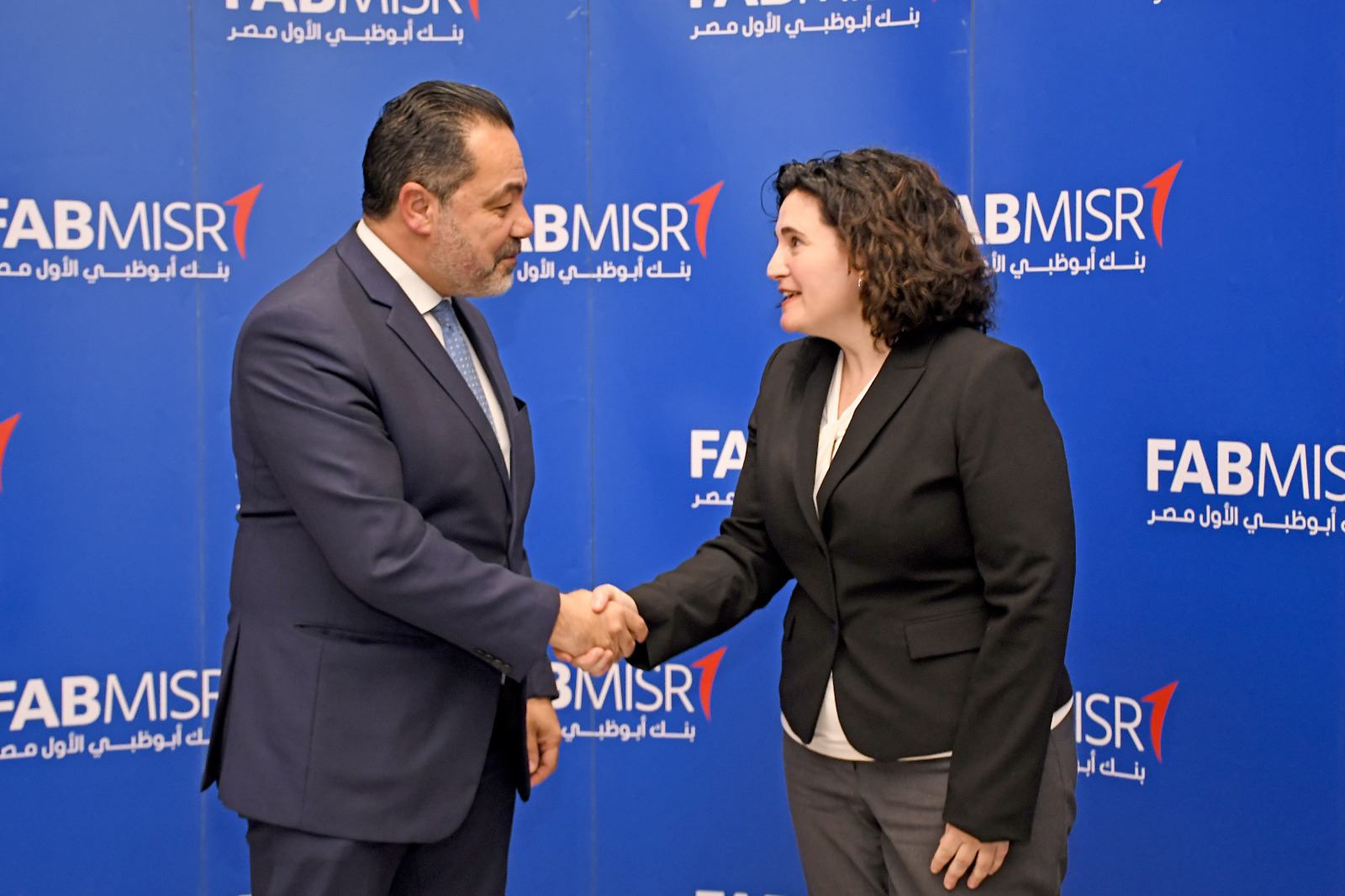 أبوظبي الأول مصر يتبنى مبادئ الأمم المتحدة لتمكين المرأة