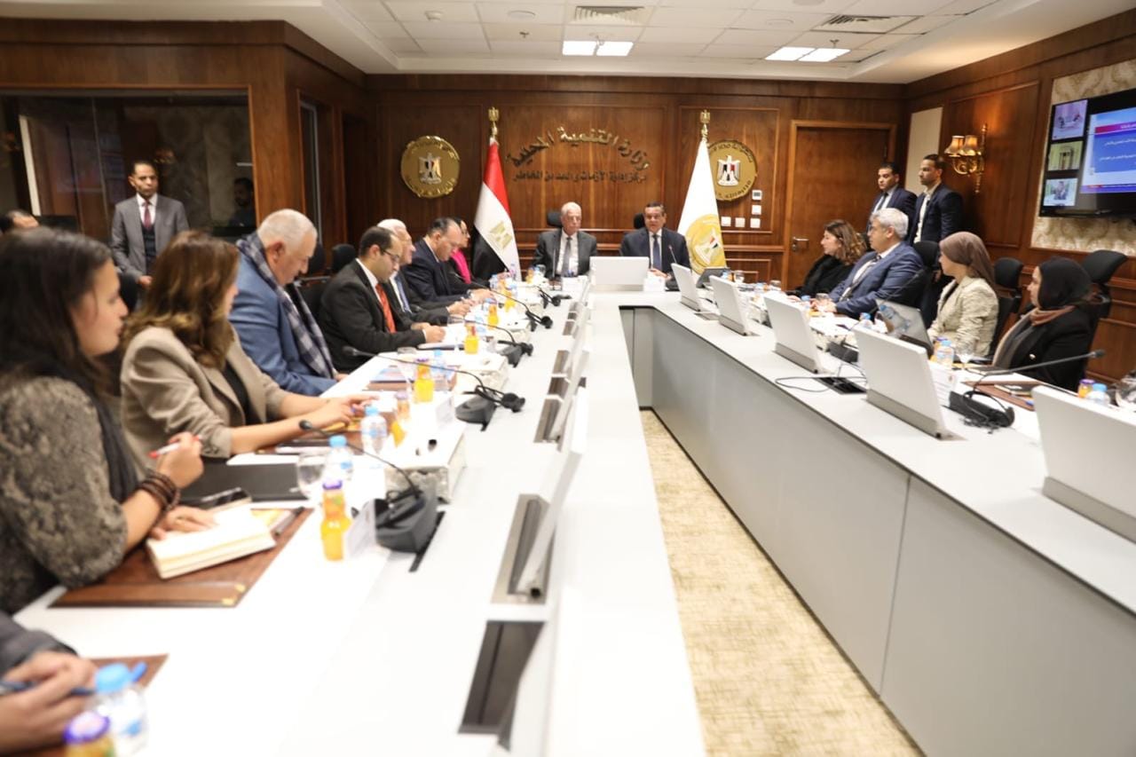 اتفاقية تنفيذ مشروع تعزيز الاستثمار وجودة الحياة بمدينة دهب