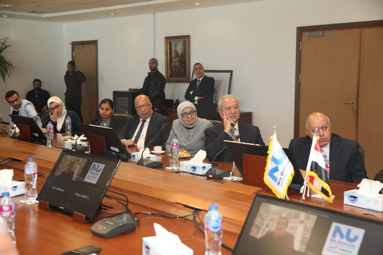 وزير المالية في حوار مفتوح مع طلاب وعمداء وأساتذة جامعة النيل الأهلية