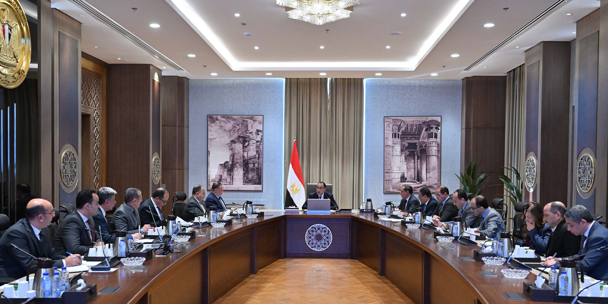 اجتماع رئيس الوزراء