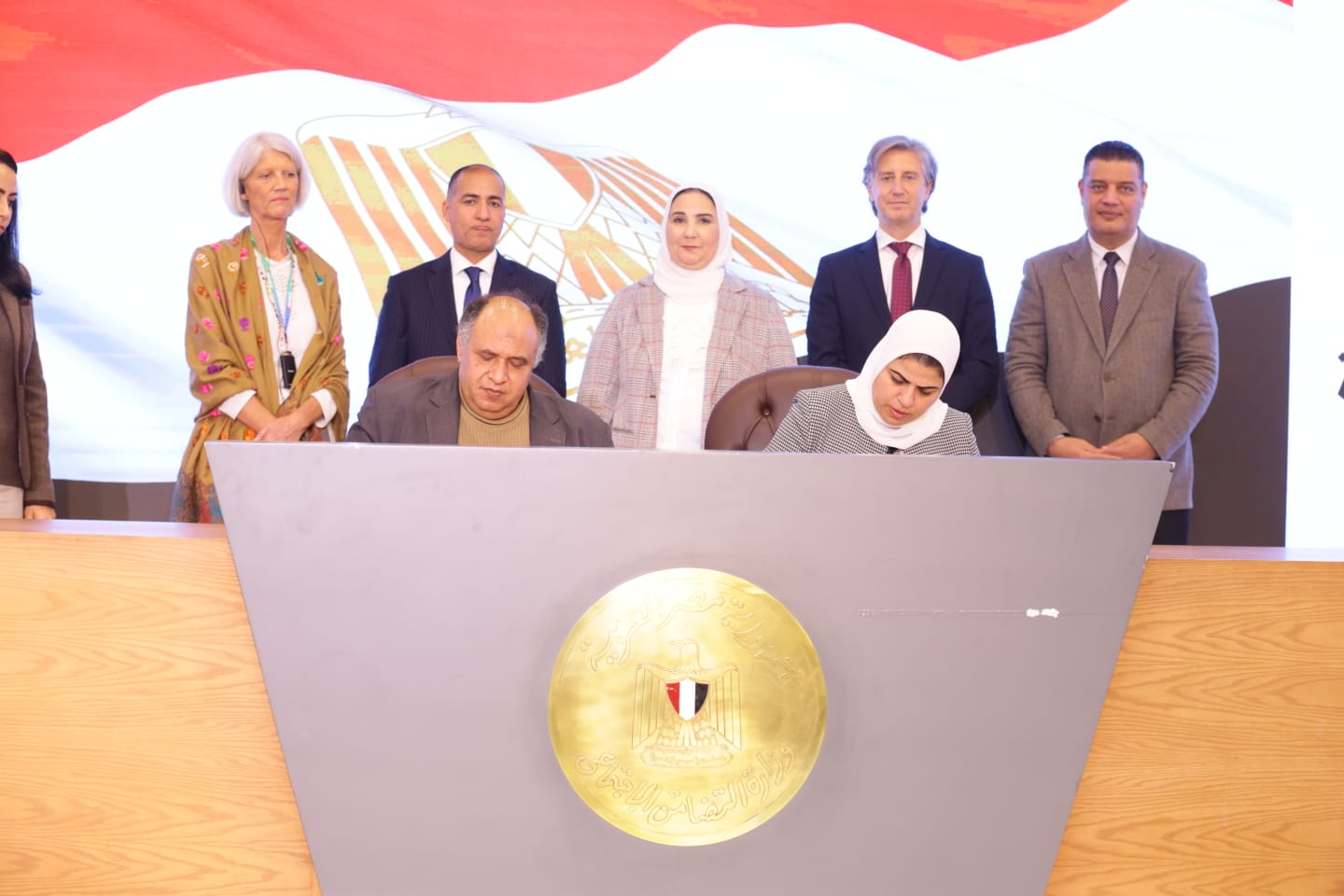 تعاون مشترك مع مؤسسات المجتمع المدني