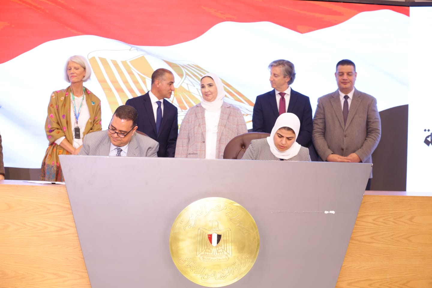 تعاون مشترك مع مؤسسات المجتمع المدني