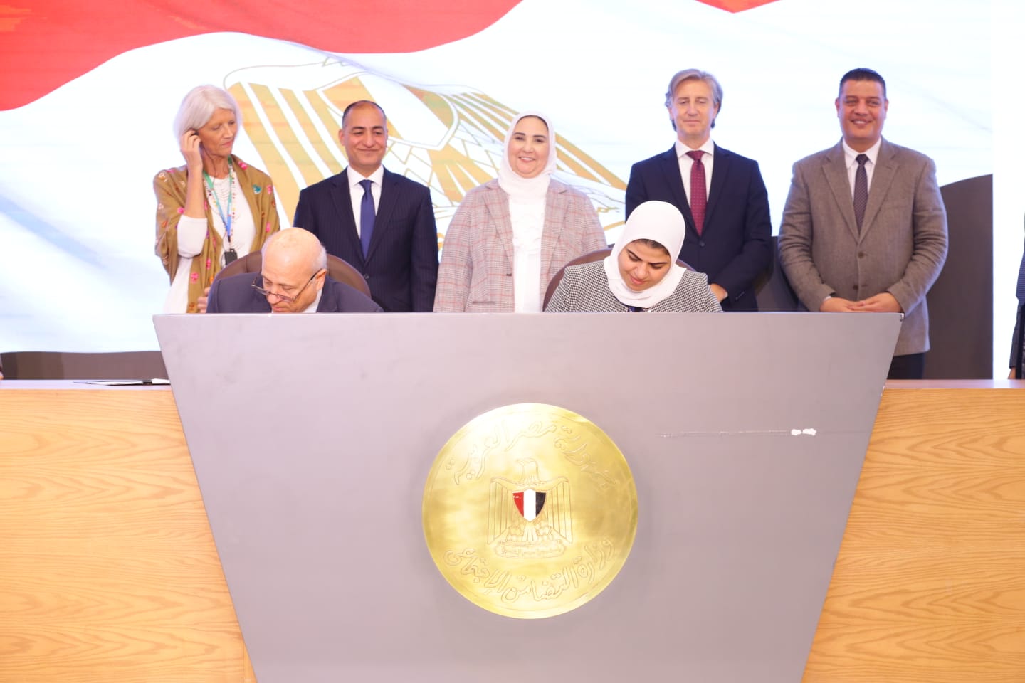 تعاون مشترك مع مؤسسات المجتمع المدني
