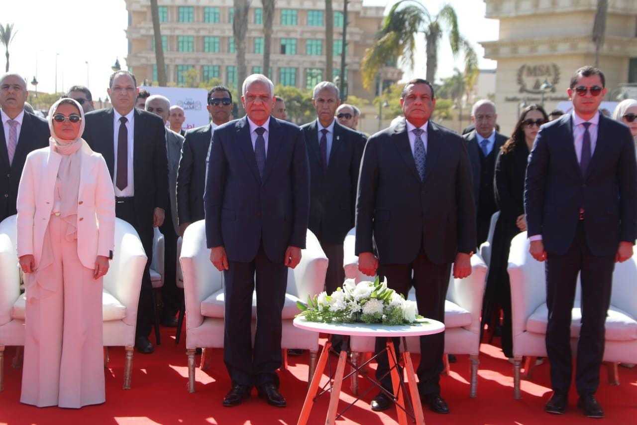 آمنة ومحافظ الجيزة يشاركان في فاعلية 