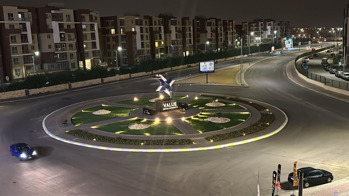 الجزار يتابع مشروعات المرافق والطرق بـ5 مدن جديدة