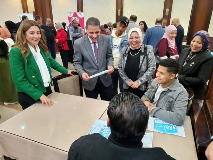 افتتاح ملتقي توظيف الشباب