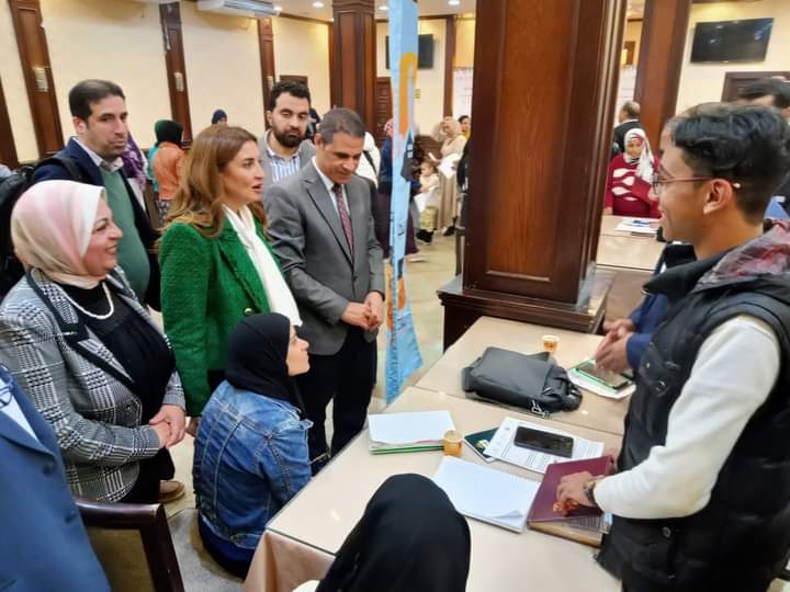 افتتاح ملتقي توظيف الشباب