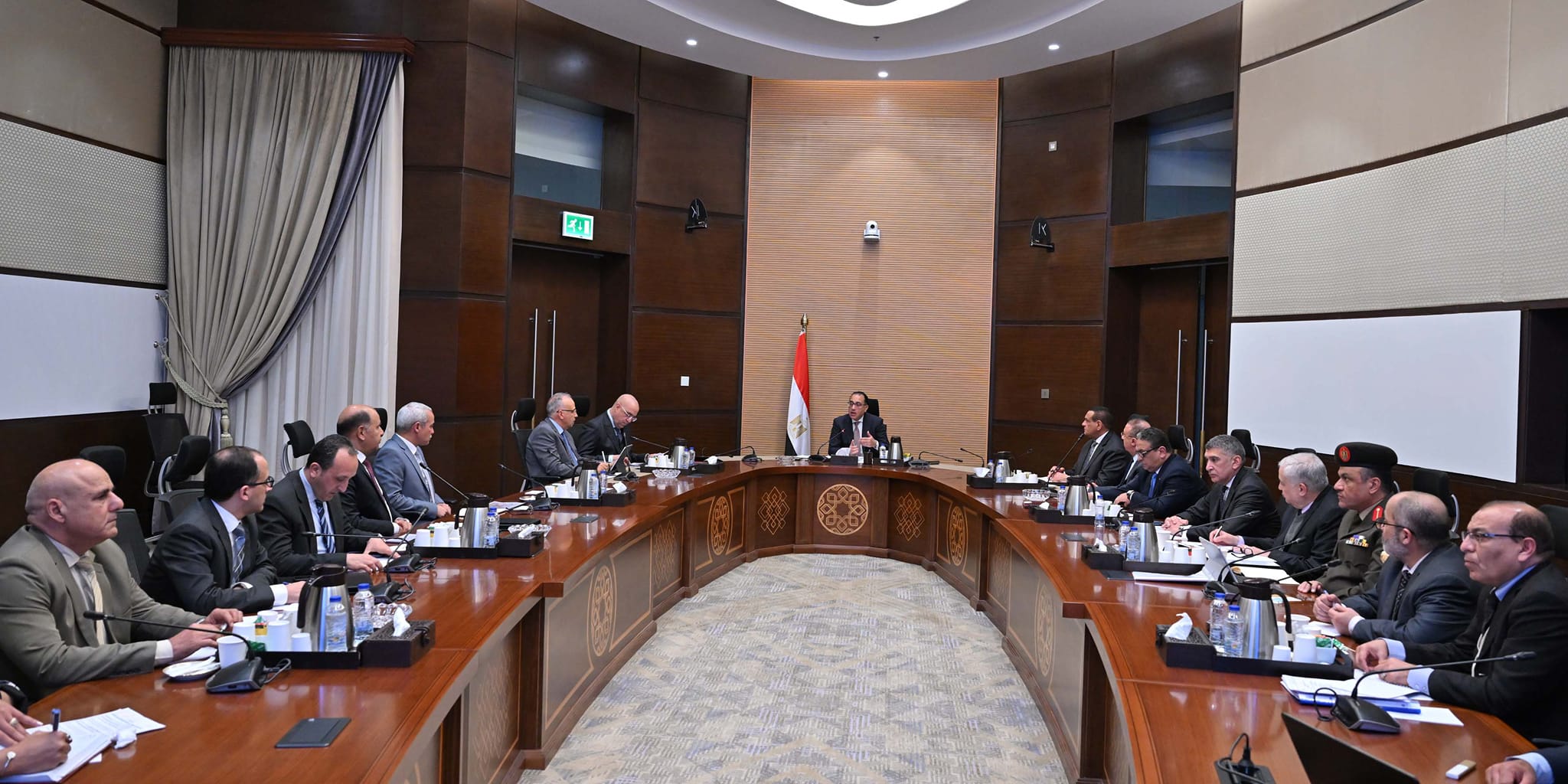 رئيس الوزراء يتابع مشروع تطوير طريق الكورنيش بالإسكندرية
