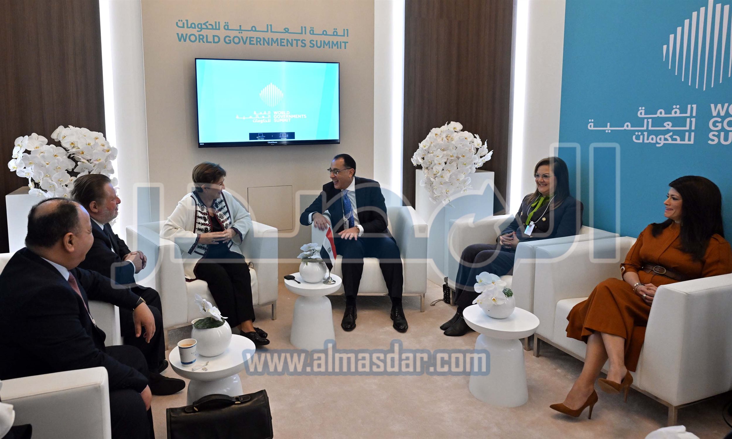 رئيس الوزراء يلتقي مدير عام صندوق النقد الدولي