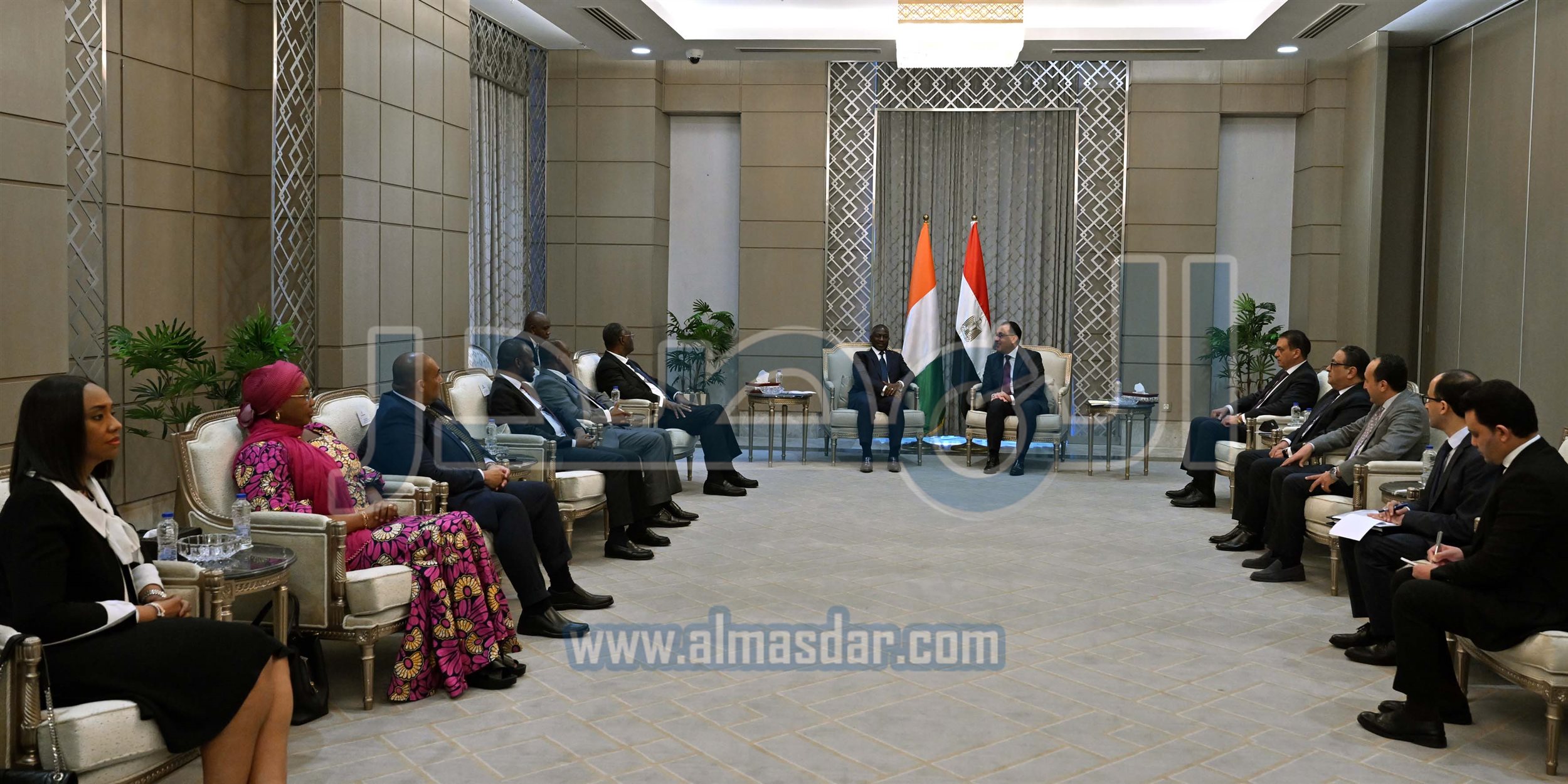 رئيس الوزراء يستقبل رئيس الجمعية الوطنية الإيفوارية