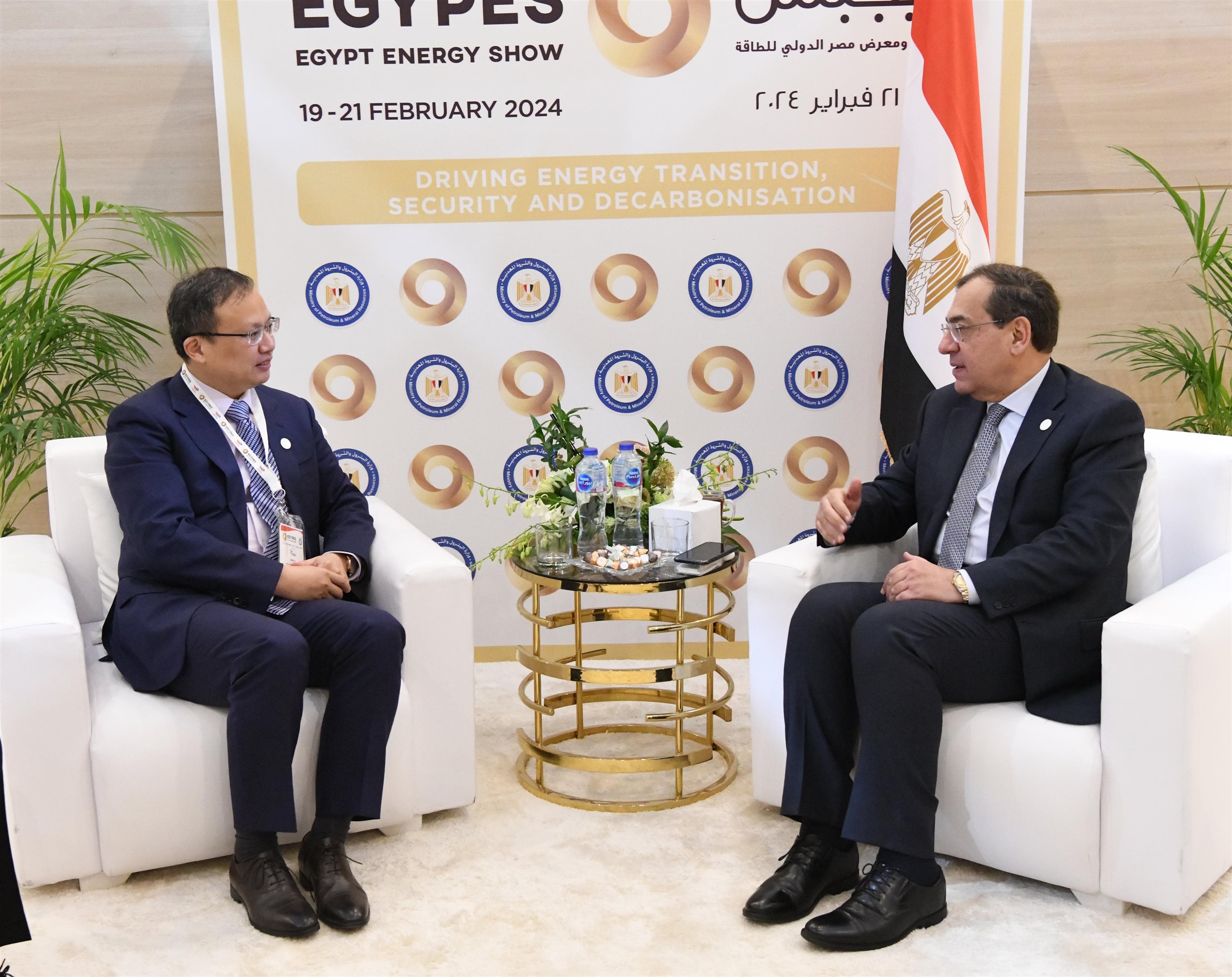 وزير البترول يلتقى رئيس العمليات بمجموعة يونايتد انرجى جروب