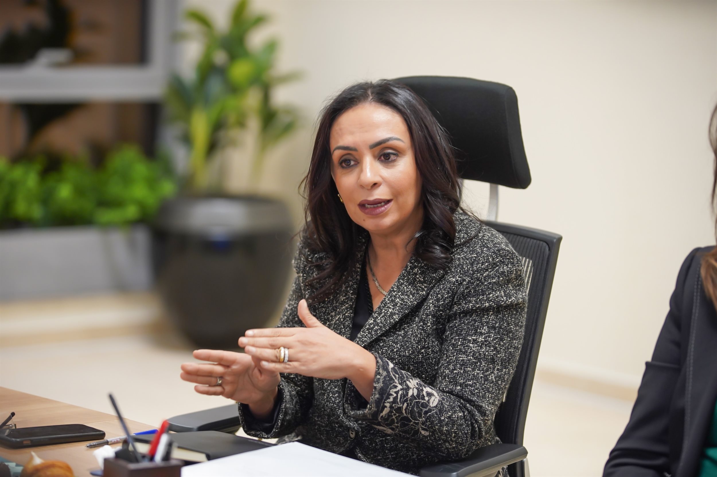 وزيرة التخطيط تتابع الموقف التنفيذي لمشروع تنمية الأسرة