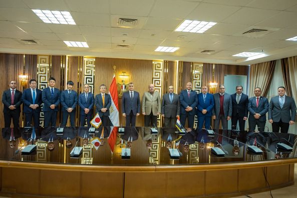 توقيع عقد مشترك بين حلوان للآجهزة المعدنية و