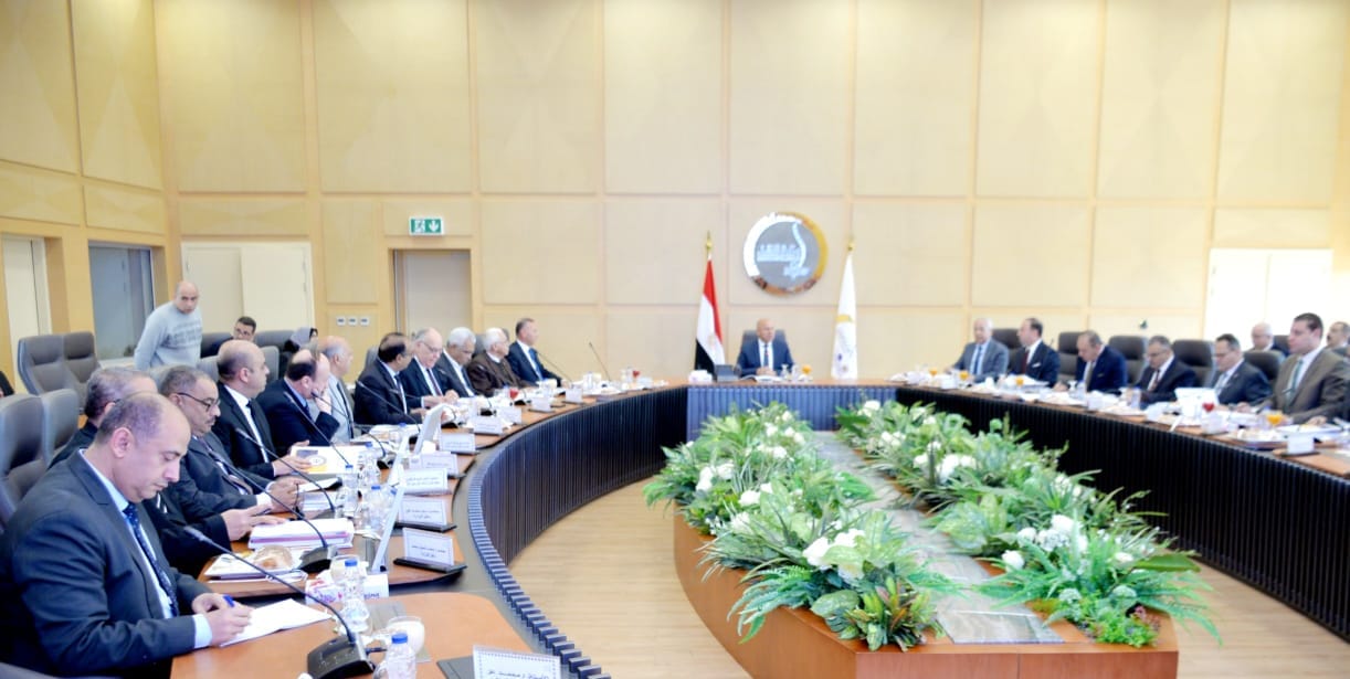 الوزير ترأس الجمعيات العامة للشركة القابضة للنقل البحري والبري