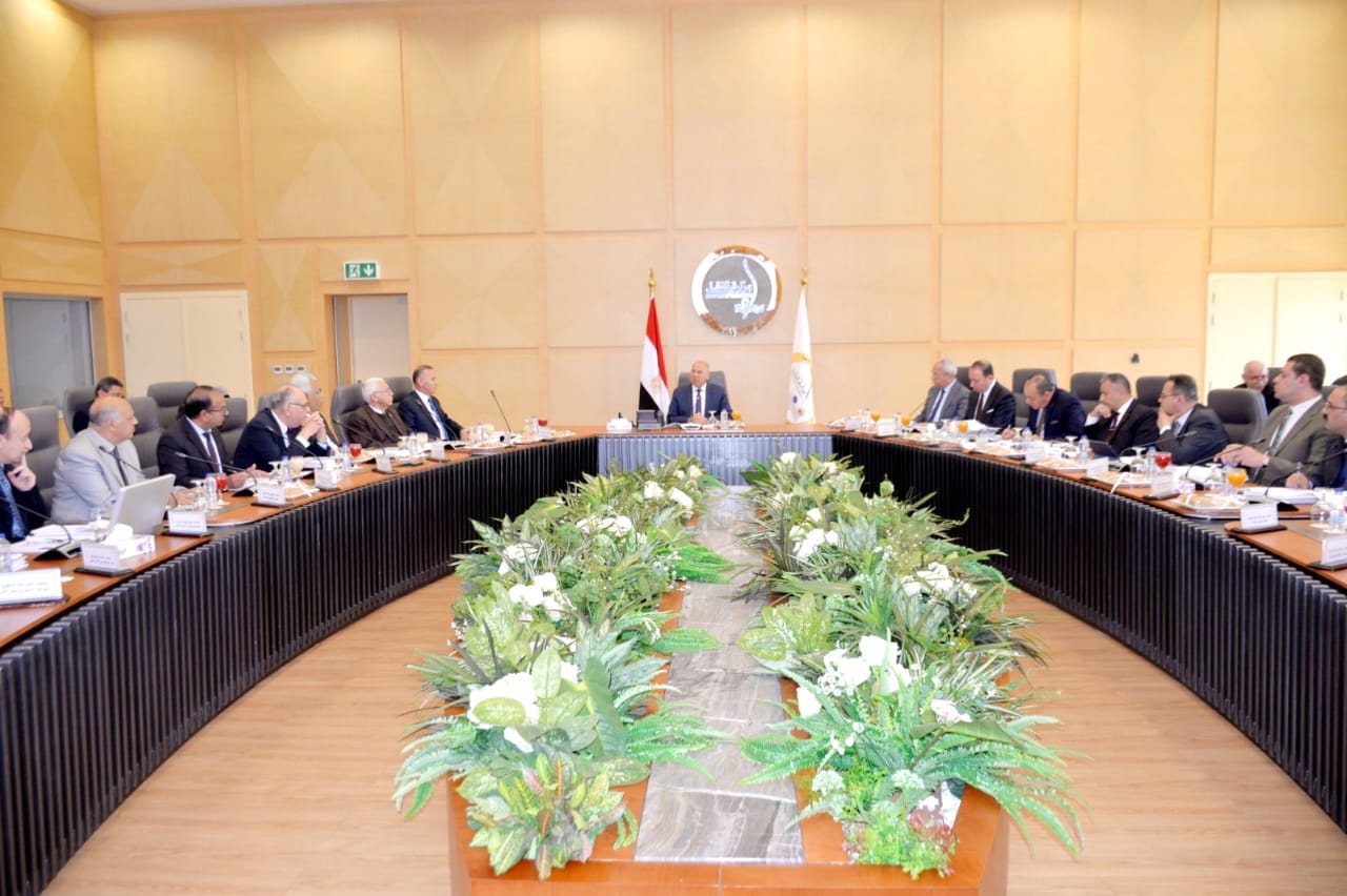 الوزير ترأس الجمعيات العامة للشركة القابضة للنقل البحري والبري