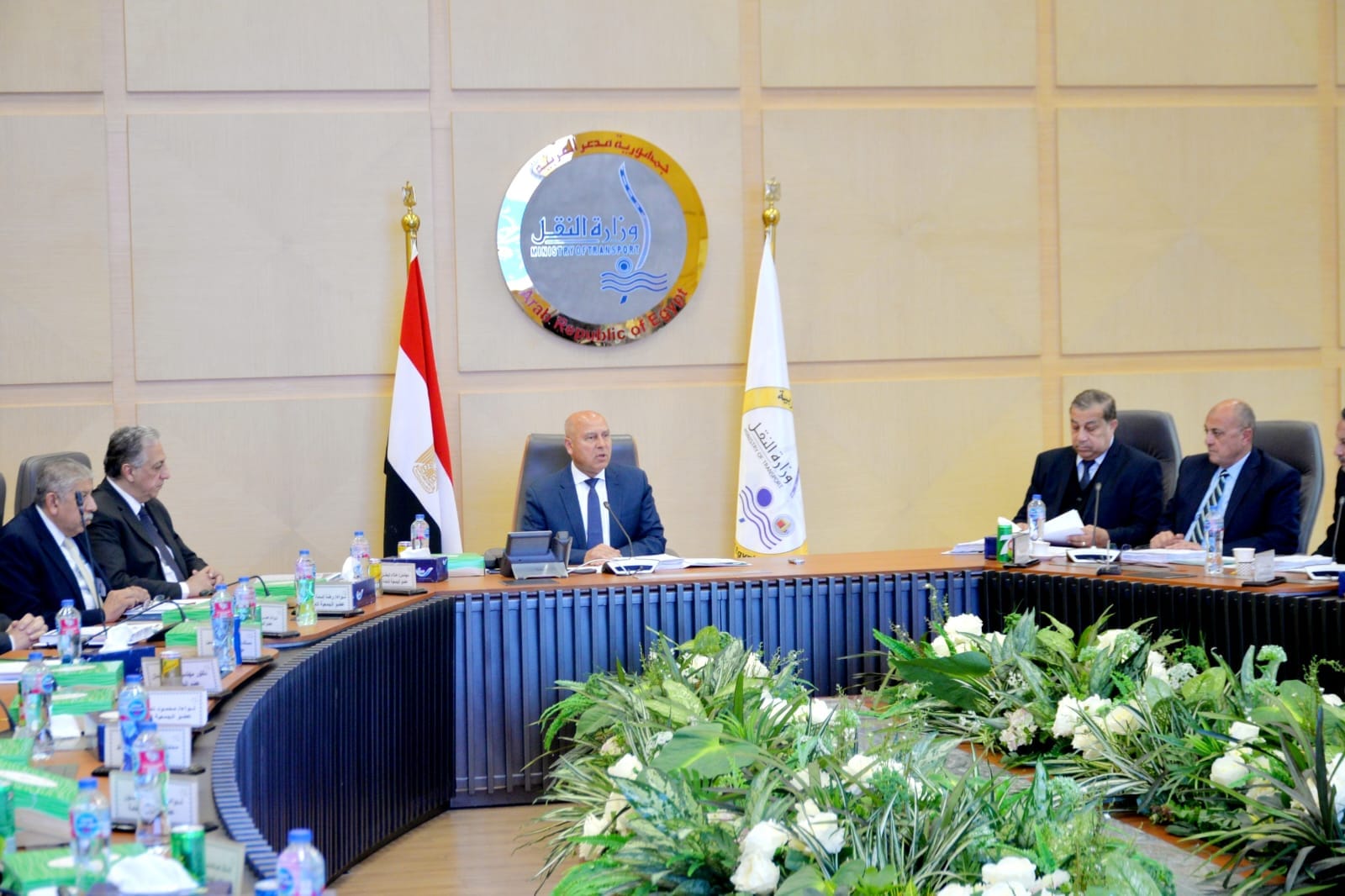 وزير النقل يترأس اجتماع الجمعية العامة للشركة القابضة