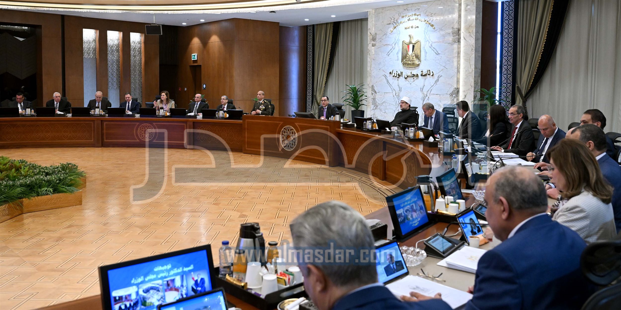 مجلس الوزراء يبدأ اجتماعه الأسبوعي بالعاصمة الإدارية الجديدة