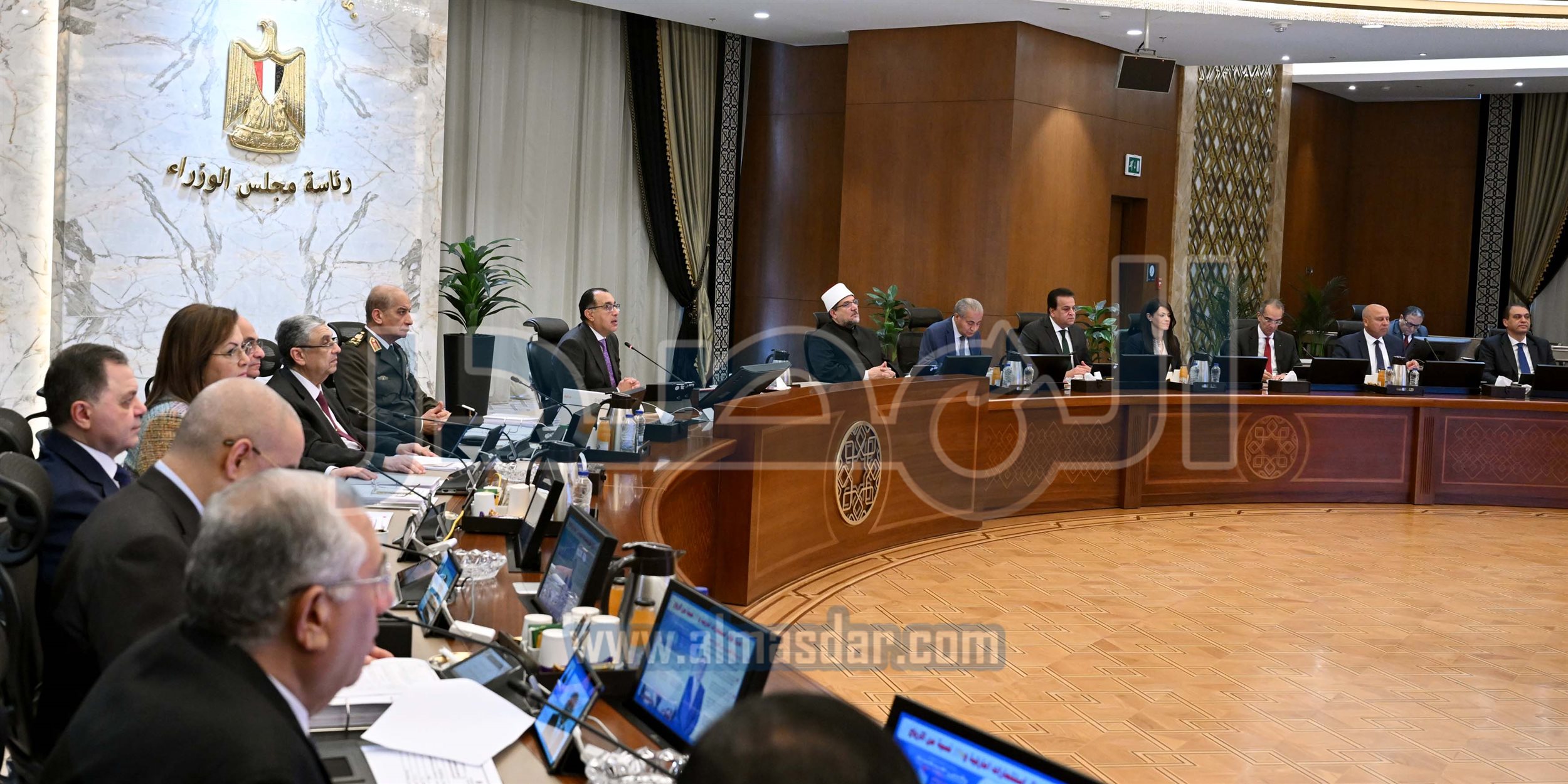 مجلس الوزراء يبدأ اجتماعه الأسبوعي بالعاصمة الإدارية الجديدة