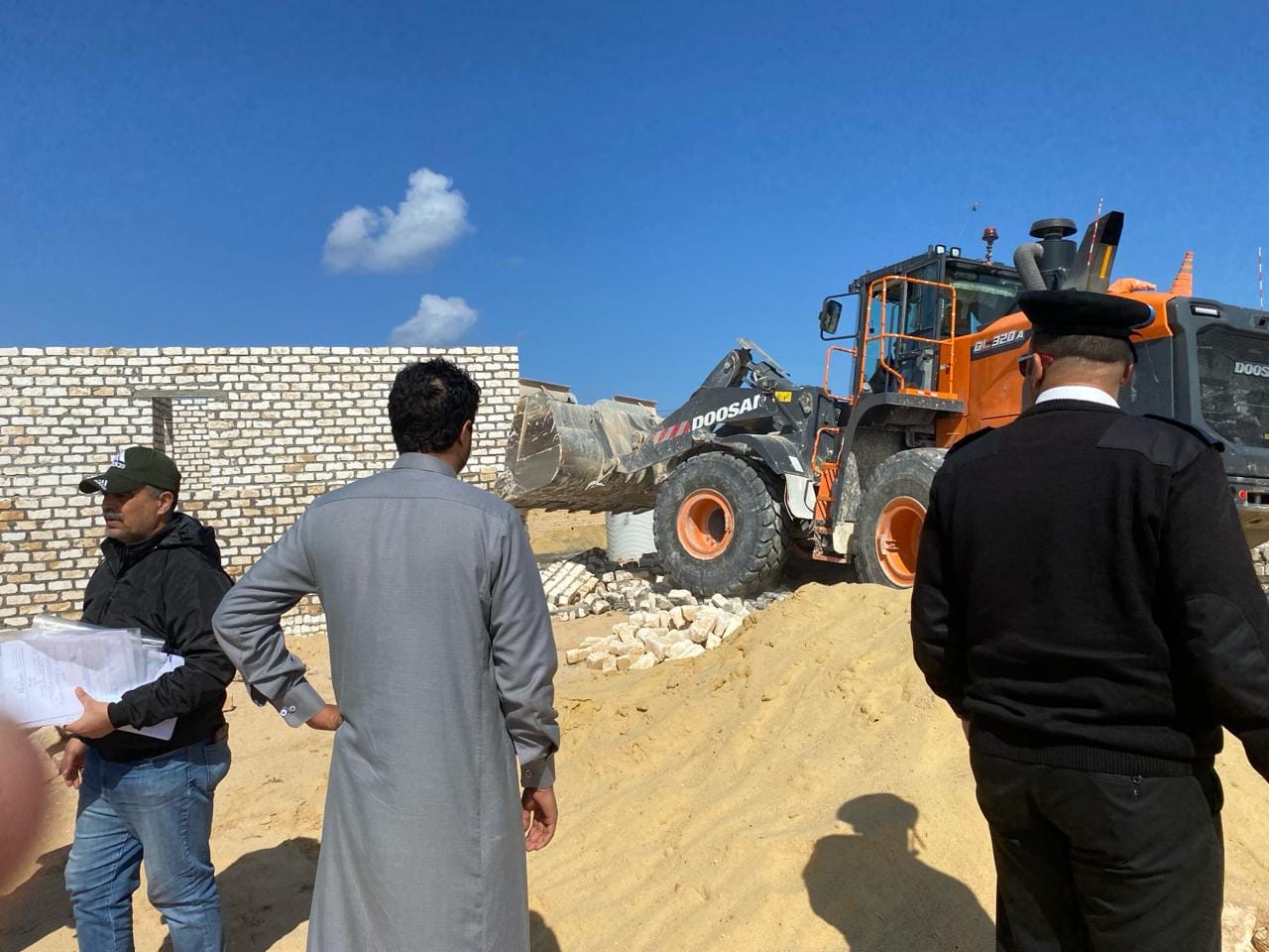 إزالة التعديات عن مدينة برج العرب الجديدة