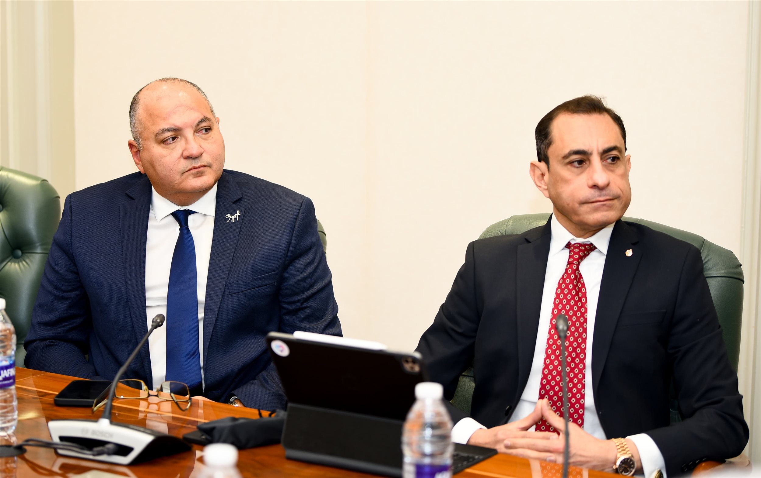 اجتماع وزيرة الهجرة مع المجموعة المؤسسة للشركة الاستثمارية للمصريين بالخارج