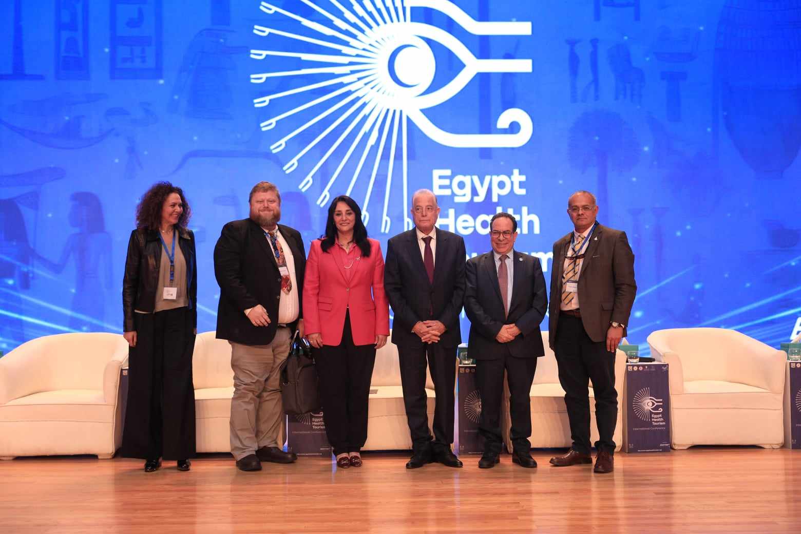 نائب وزير السياحة تشارك في جلسة عن السياحة الاستشفائية