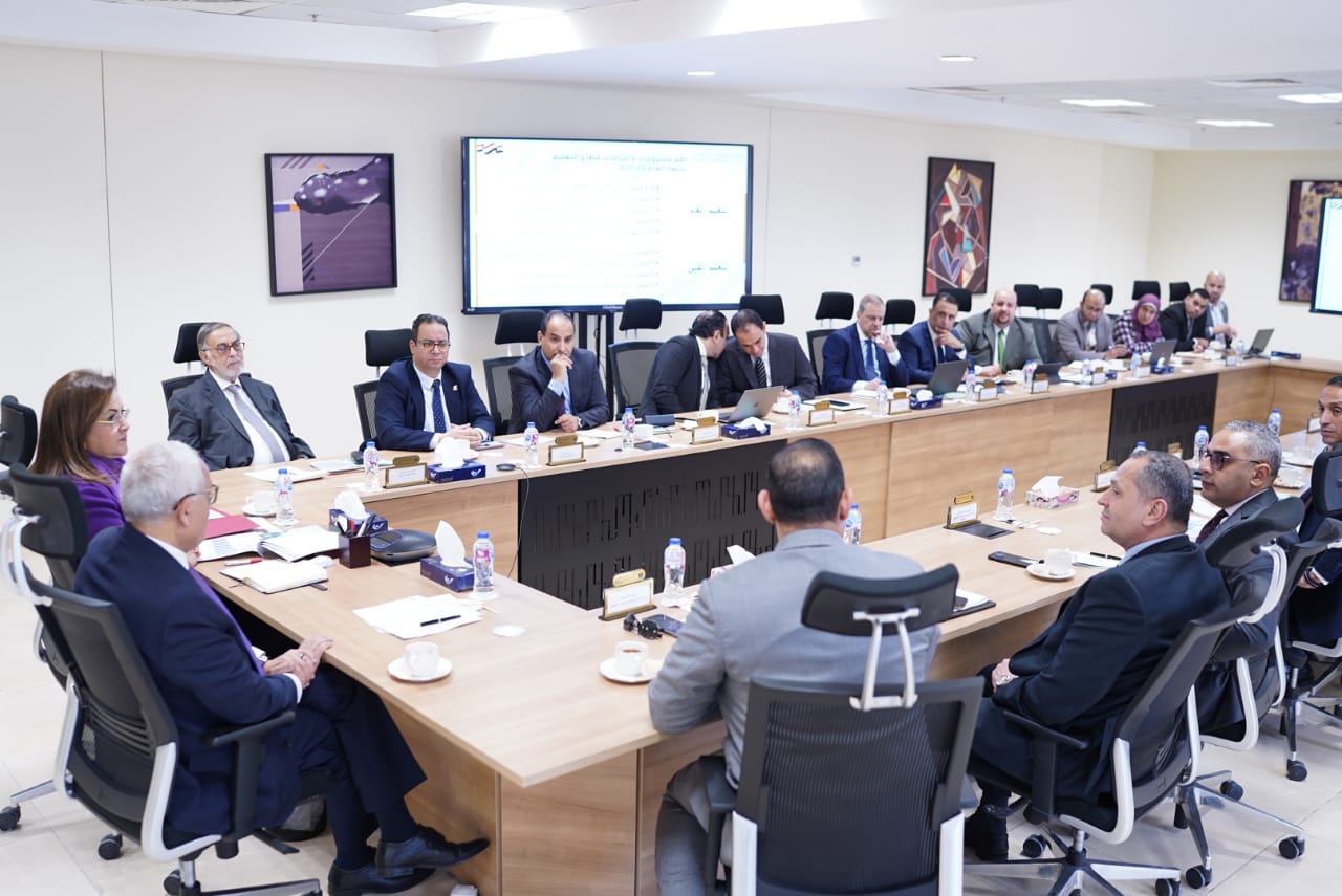 وزيرا التخطيط والتربية والتعليم يناقشان ملامح الخطة الاستثمارية للوزارة للعام المالي 24/2025