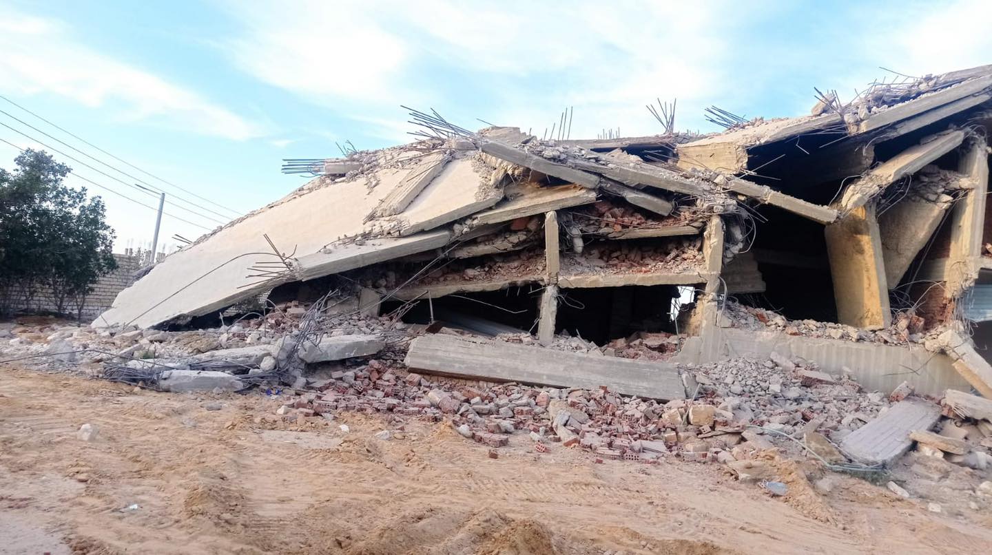 وزير الإسكان تنفيذ 28 قرار إزالة لمخالفات بناء بالساحل الشمالي