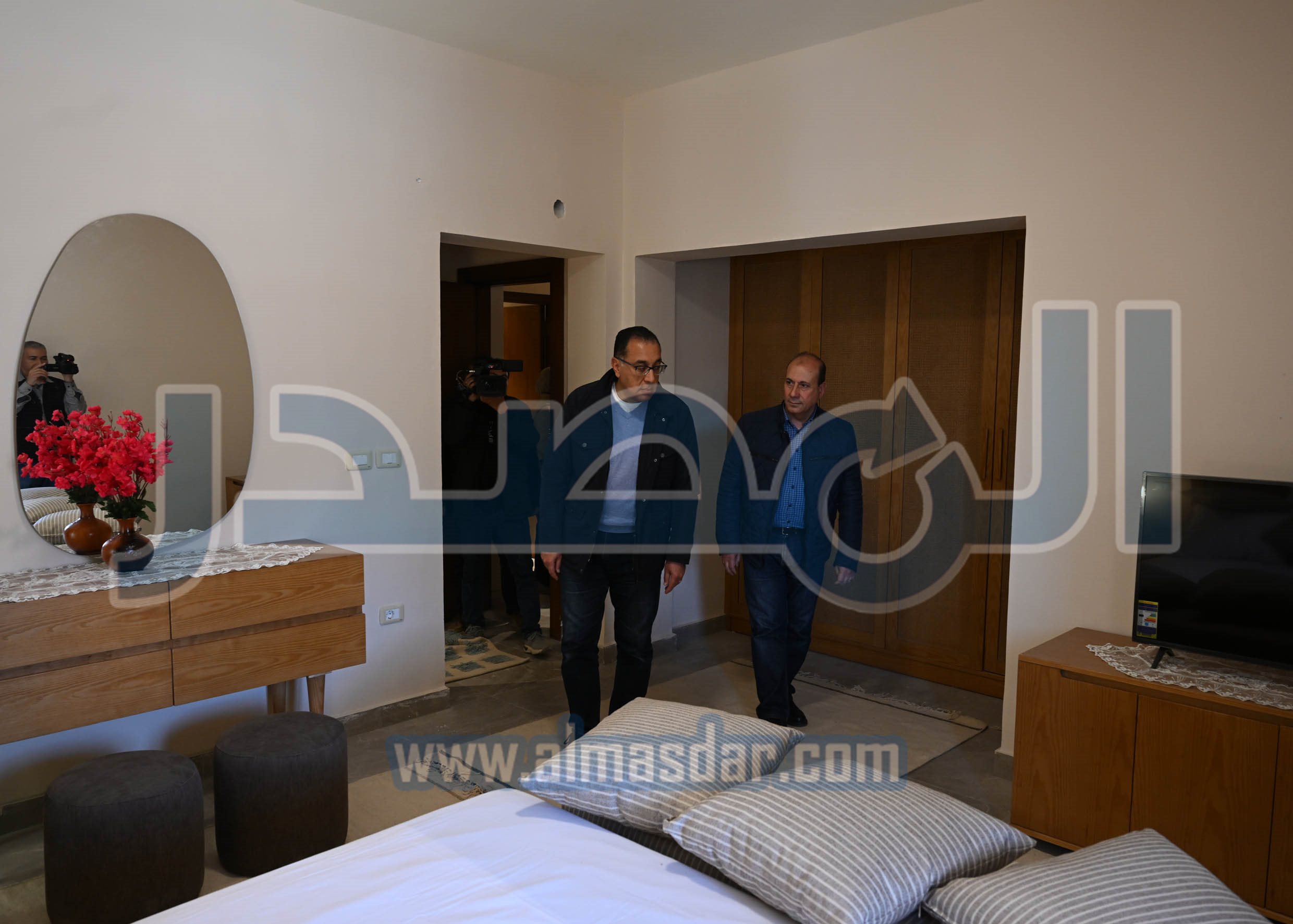 رئيس الوزراء يبدأ جولة تفقدية بمدينة سانت كاترين